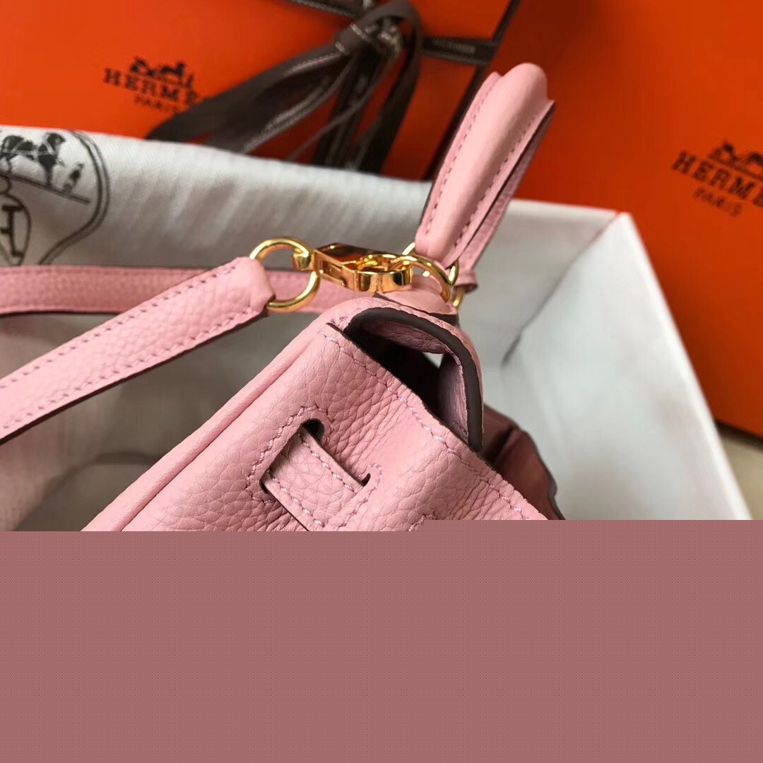 H**mes mini kelly 20cm bag in pink clemence leather