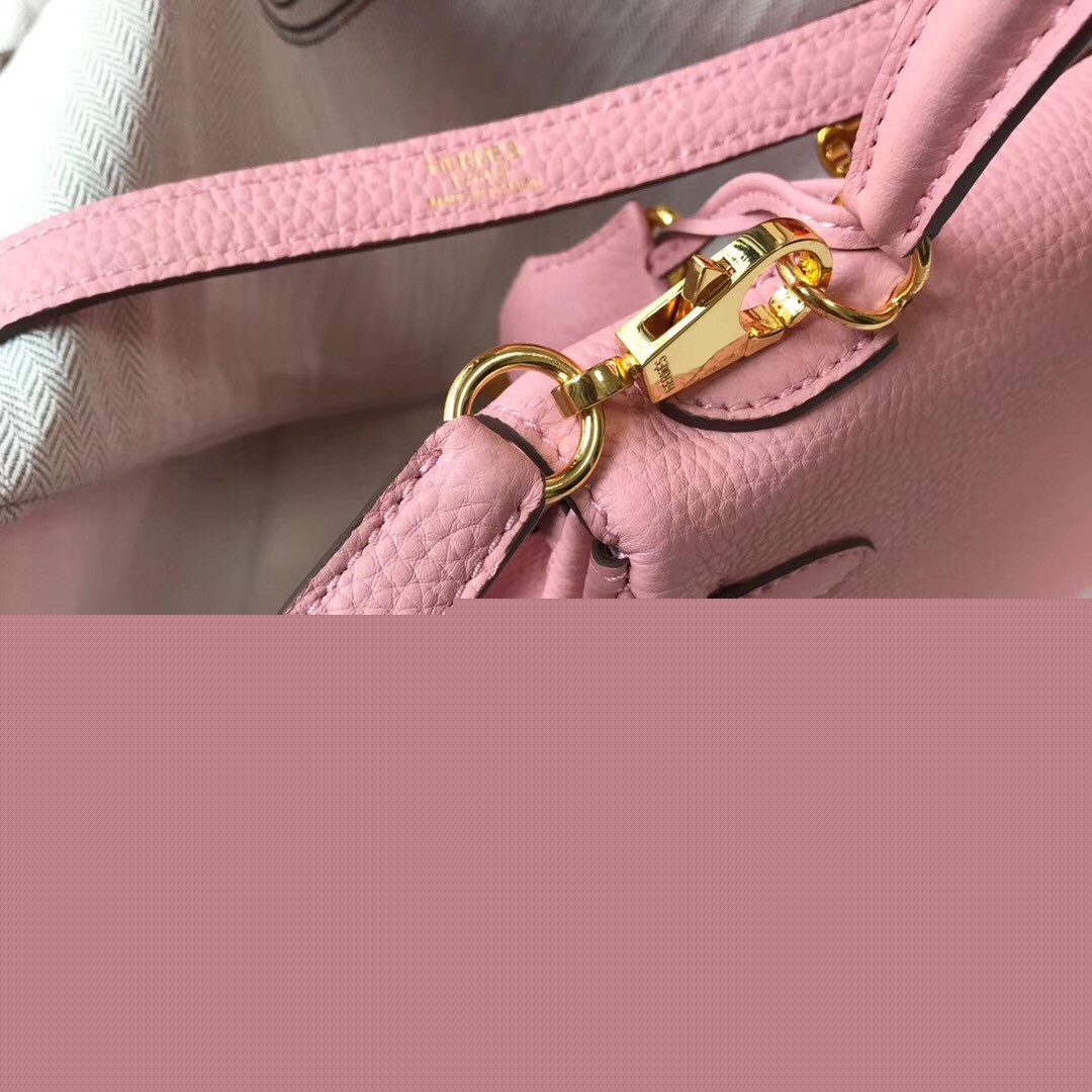H**mes mini kelly 20cm bag in pink clemence leather