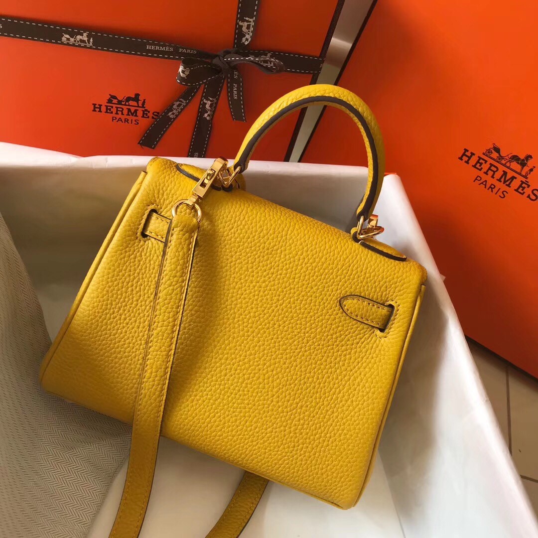 H**mes mini kelly 20cm bag in yellow clemence leather