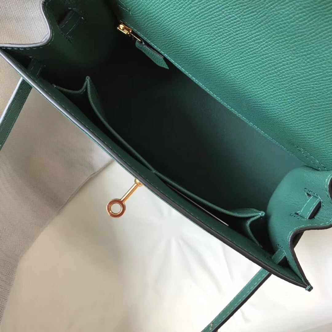 H**mes kelly 25cm sellier bag in malachite epsom leather