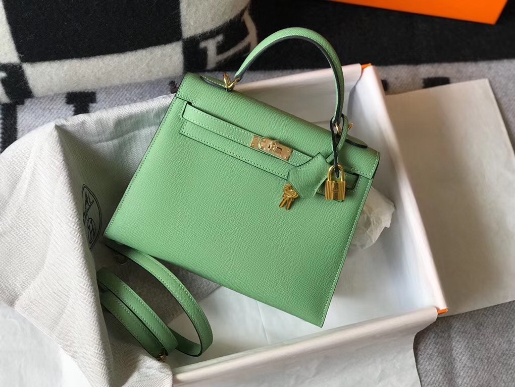 H**mes kelly 28cm sellier bag in vert criquet epsom leather