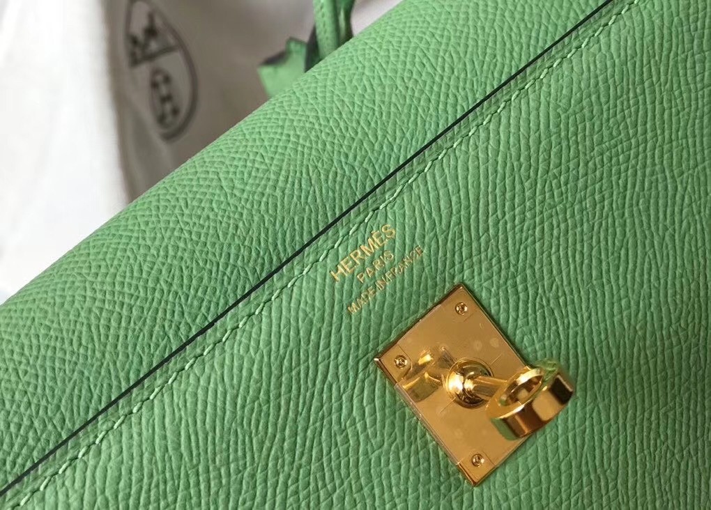 H**mes kelly 28cm sellier bag in vert criquet epsom leather