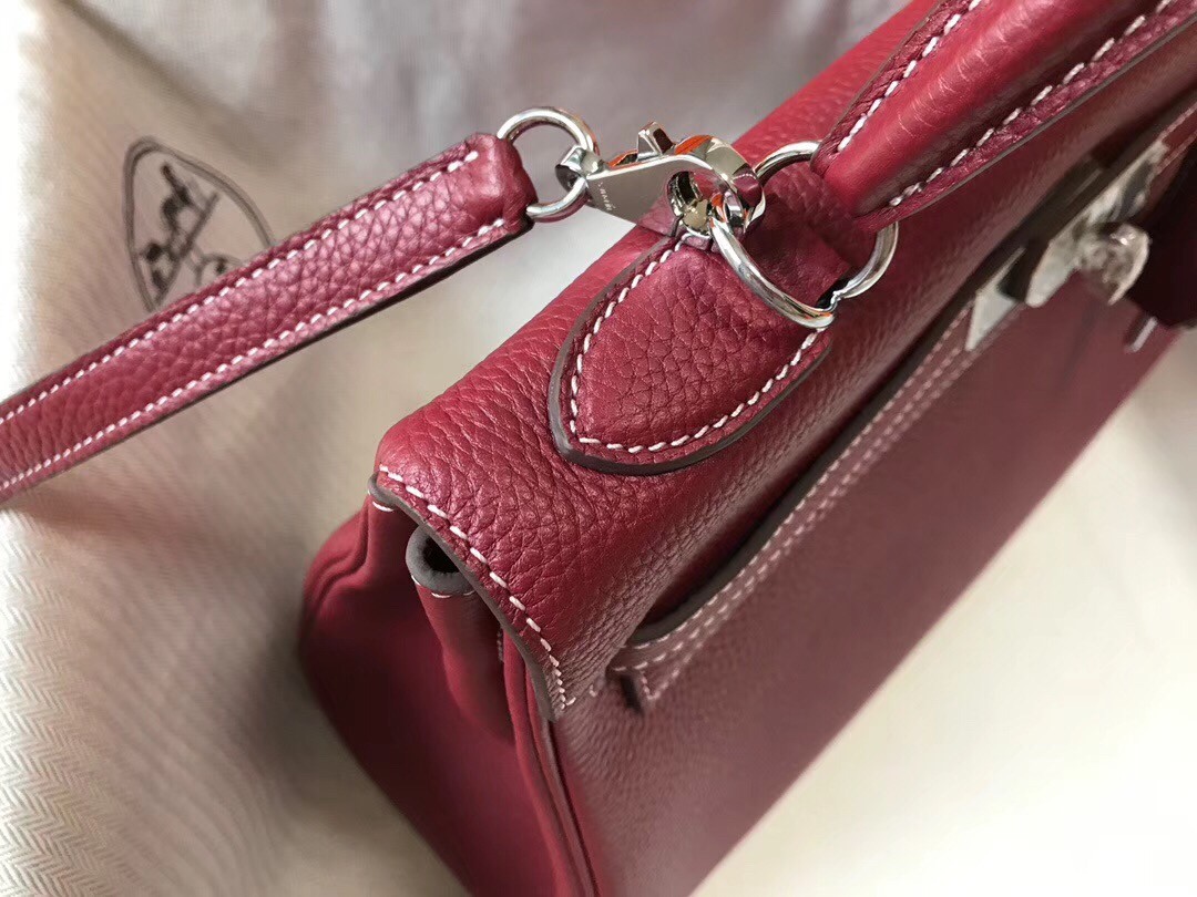 H**mes kelly 32cm retourne bag in bordeaux clemence leather
