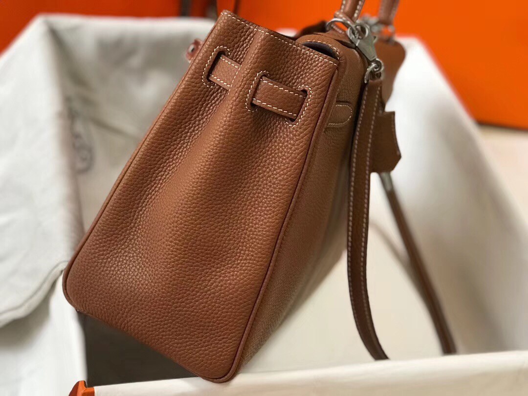 H**mes kelly 32cm retourne bag in gold clemence leather