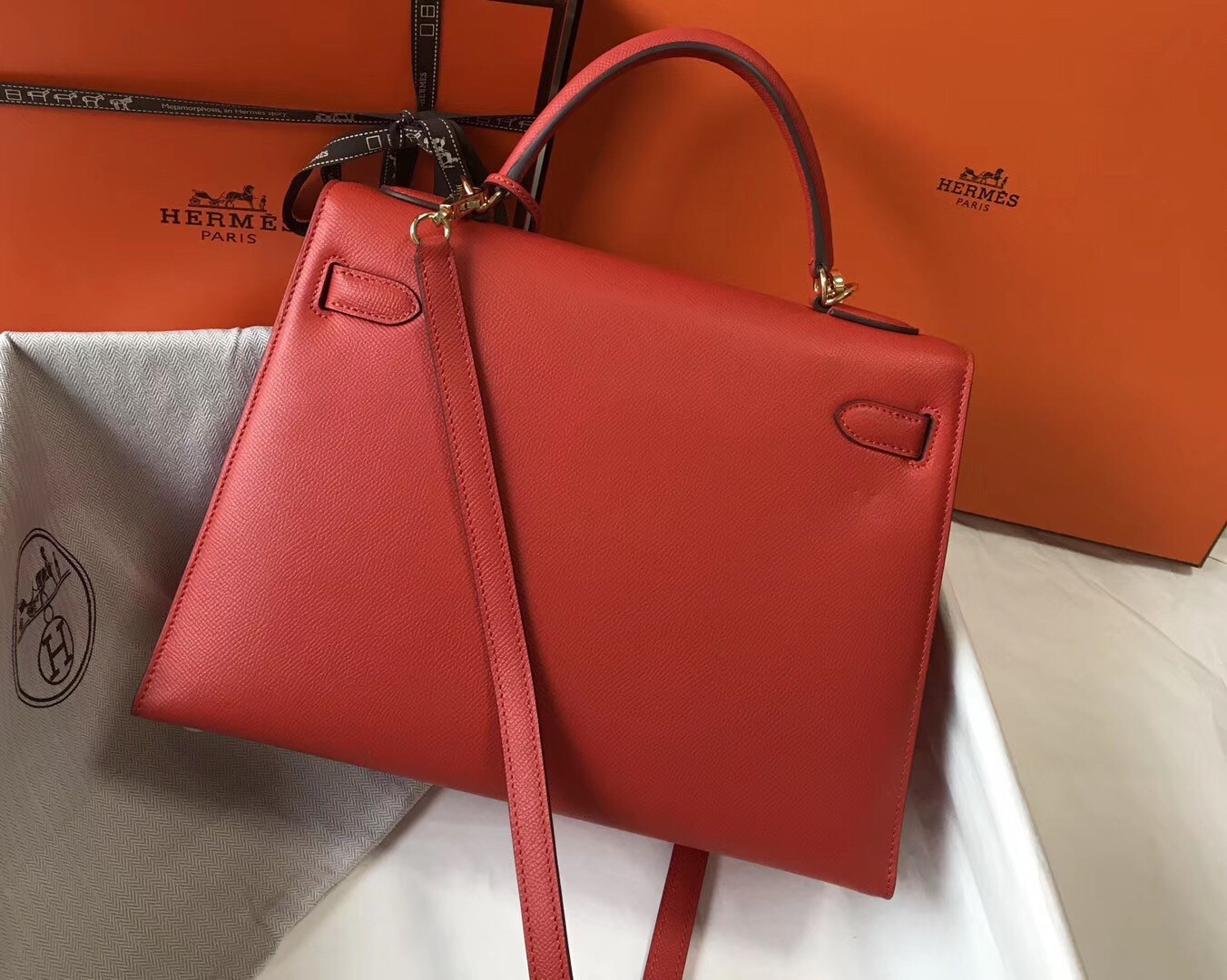 H**mes kelly 32cm sellier bag in red epsom leather