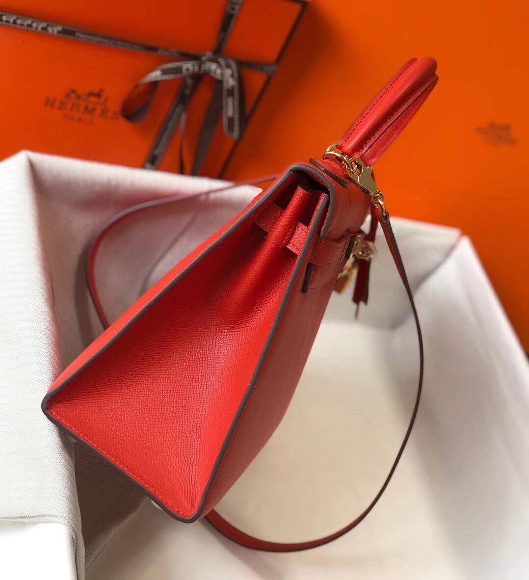 H**mes kelly 32cm sellier bag in red epsom leather