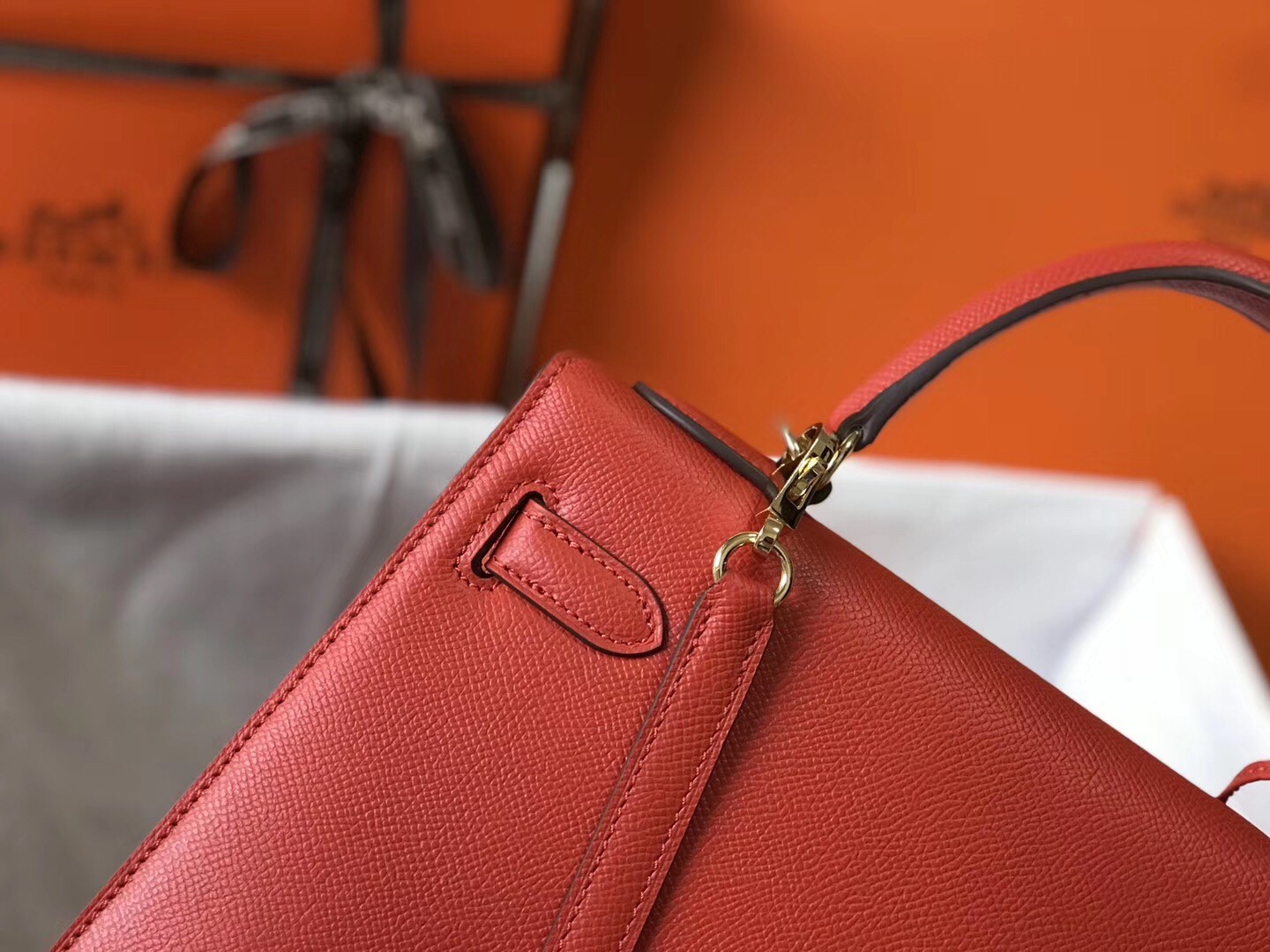 H**mes kelly 32cm sellier bag in red epsom leather