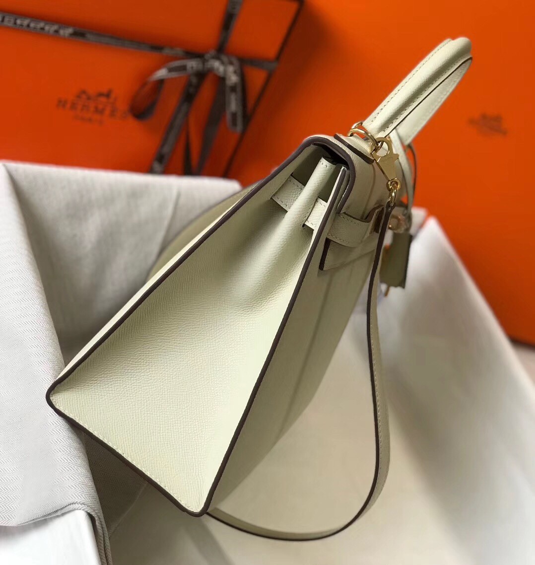 H**mes kelly 32cm sellier bag in white epsom leather
