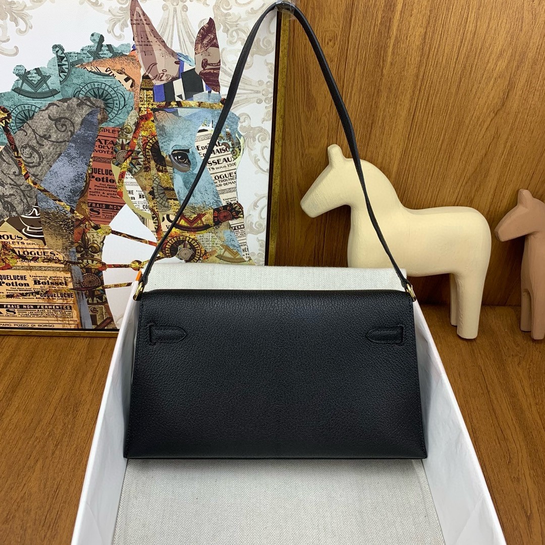 H**mes kelly elan handmade bag in black chevre mysore leather