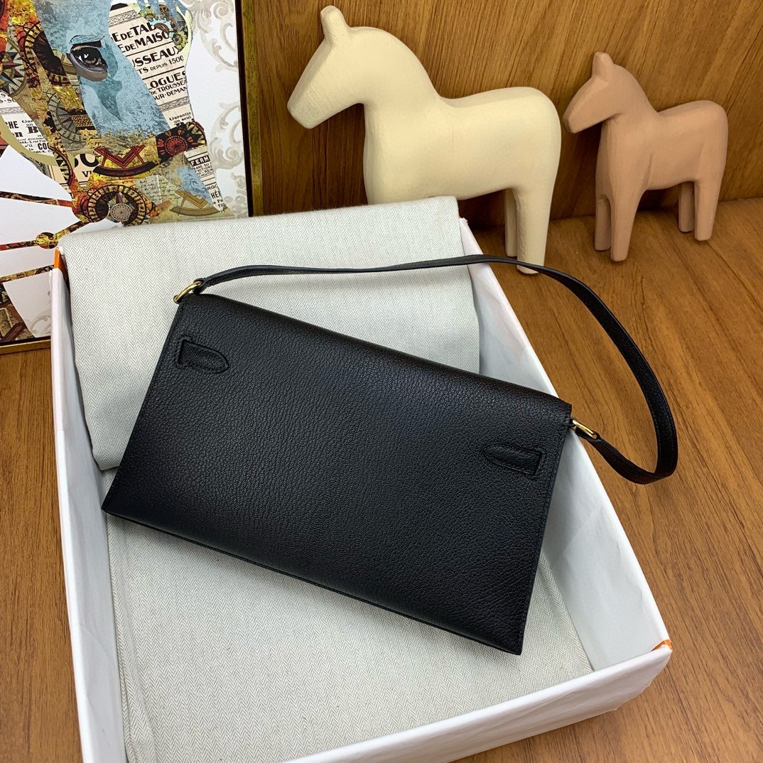 H**mes kelly elan handmade bag in black chevre mysore leather