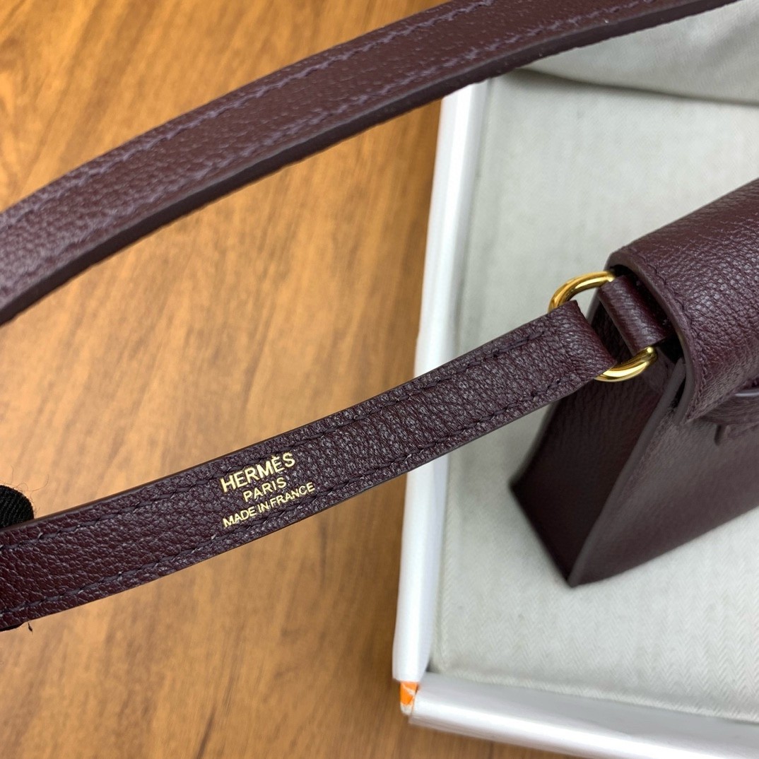 H**mes kelly elan handmade bag in rouge sellier chevre mysore leather