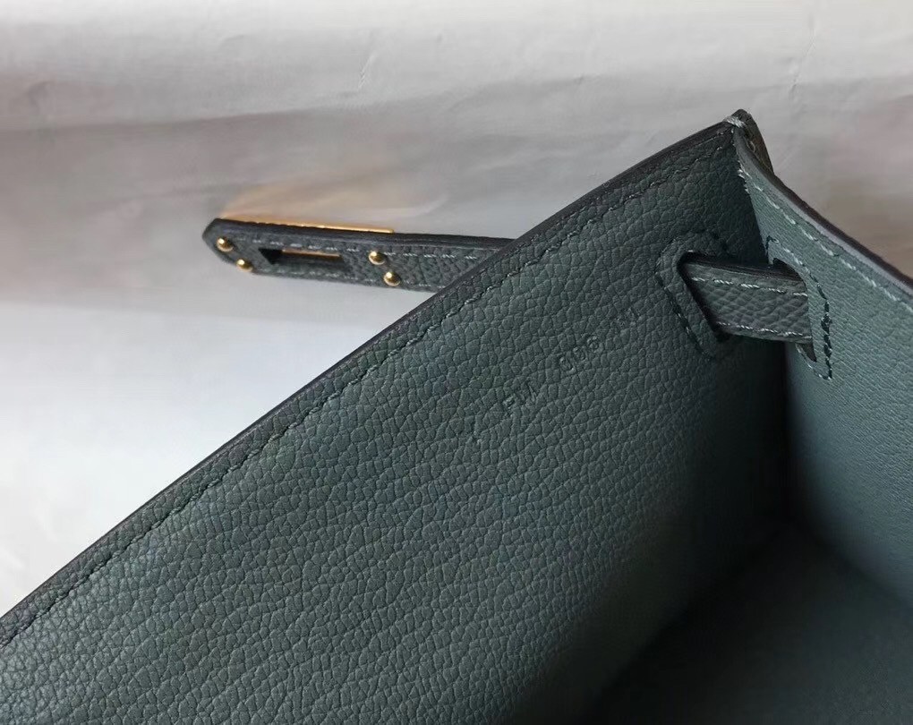 H**mes kelly pochette bag in vert amande epsom leather