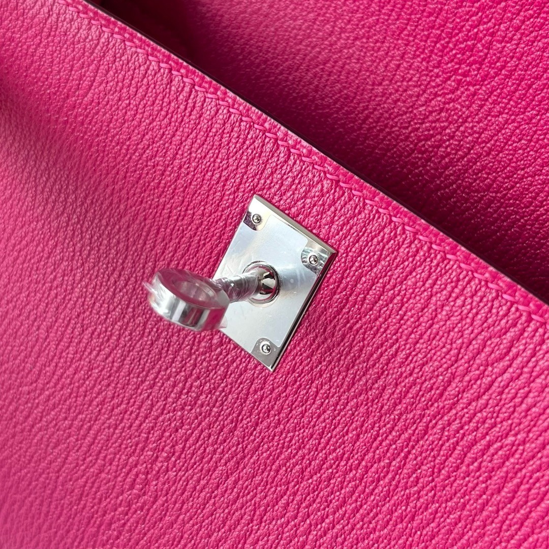 H**mes kelly pochette handmade bag in rose mexico chevre mysore leather