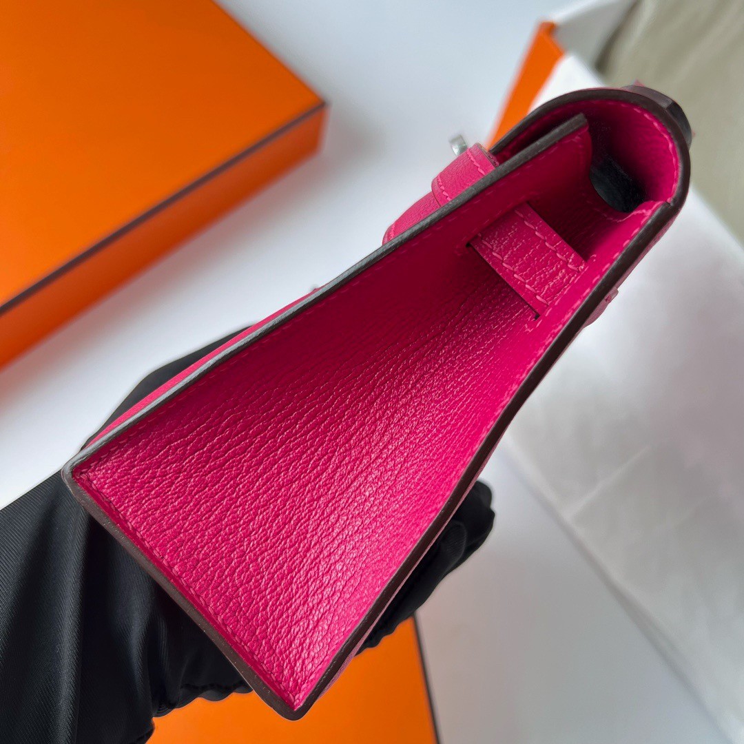 H**mes kelly pochette handmade bag in rose mexico chevre mysore leather