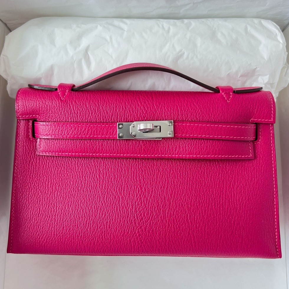 H**mes kelly pochette handmade bag in rose mexico chevre mysore leather