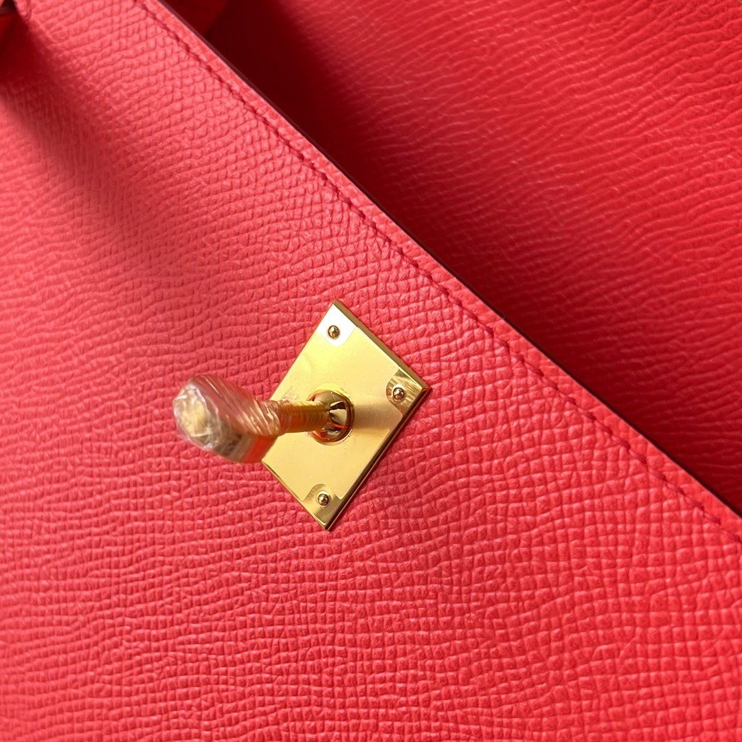 H**mes kelly pochette handmade bag in rose texas epsom calfskin