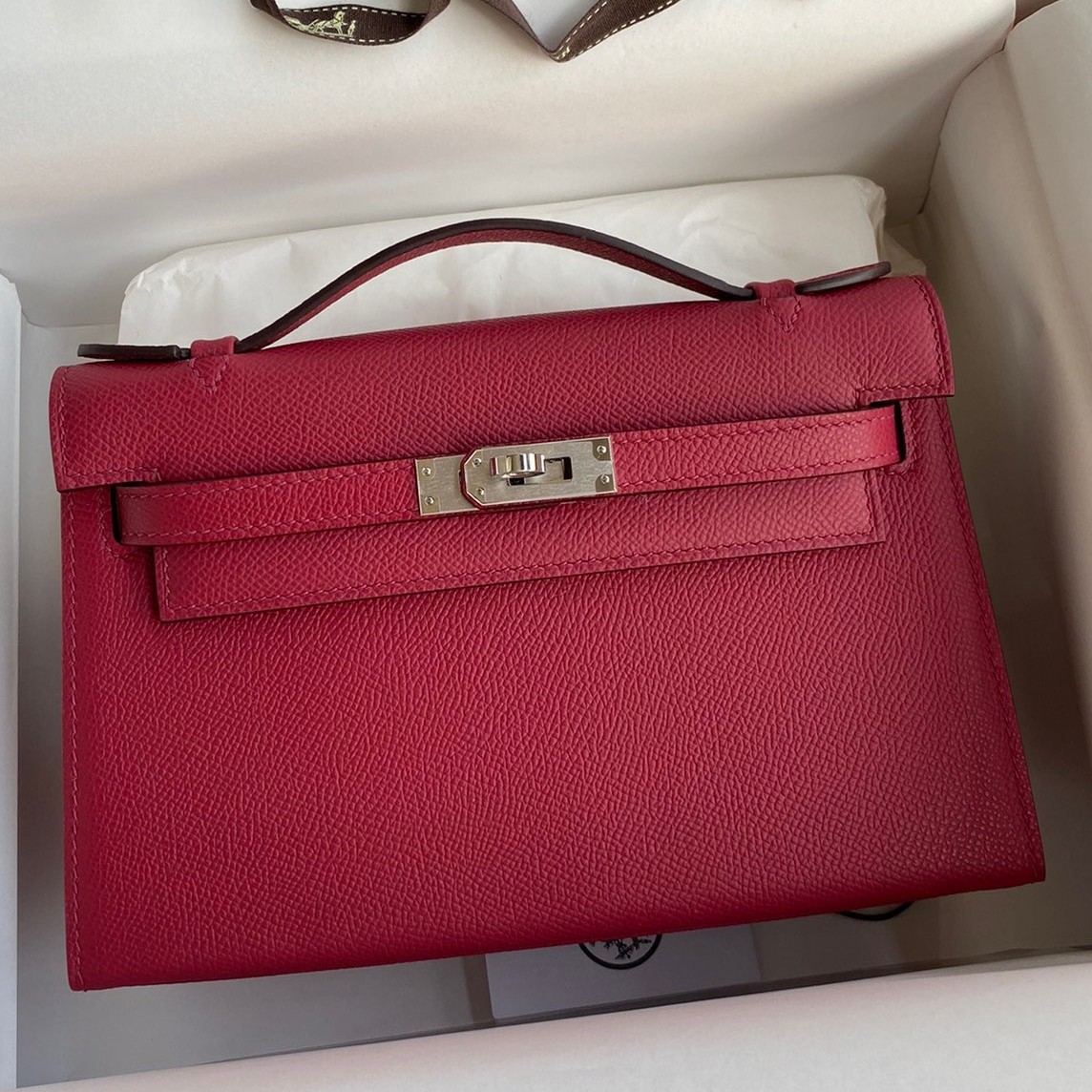 H**mes kelly pochette handmade bag in ruby epsom calfskin