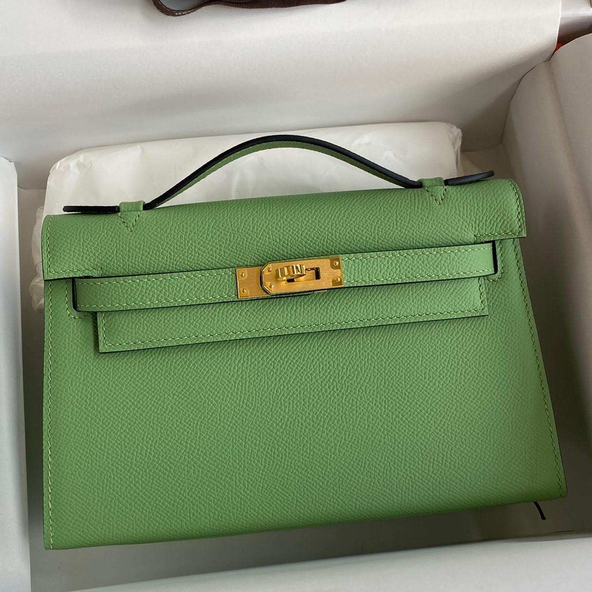 H**mes kelly pochette handmade bag in vert cypres epsom calfskin