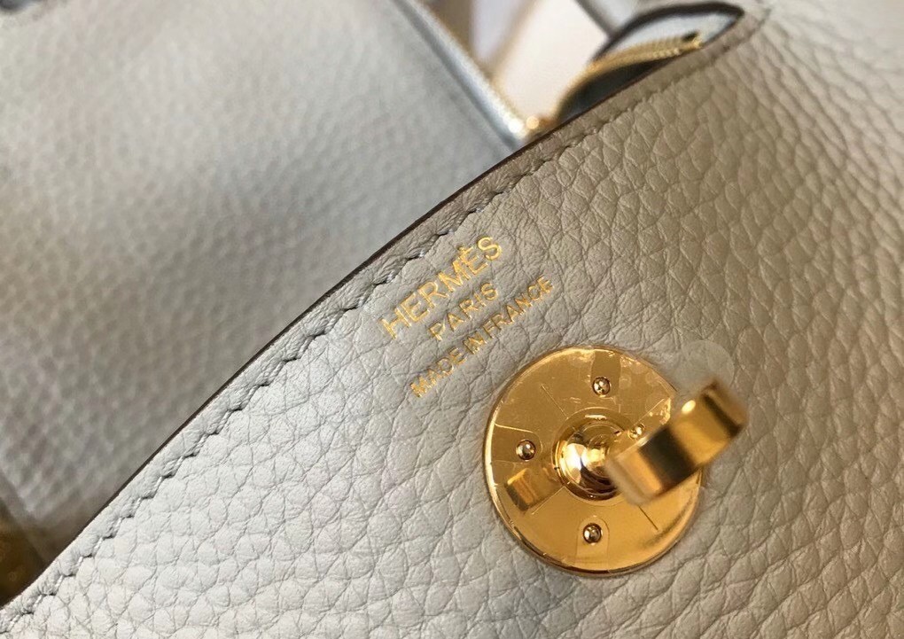 H**mes mini lindy bag in pearl grey clemence leather