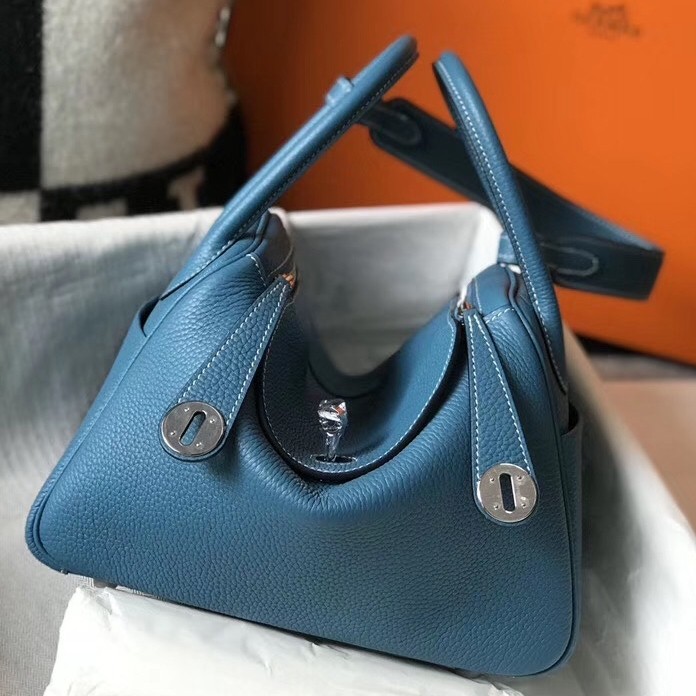 H**mes lindy 26cm bag in blue jean clemence with phw