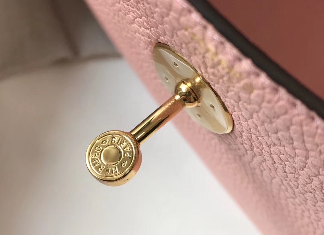 H**mes lindy 26cm bag in pink clemence with ghw