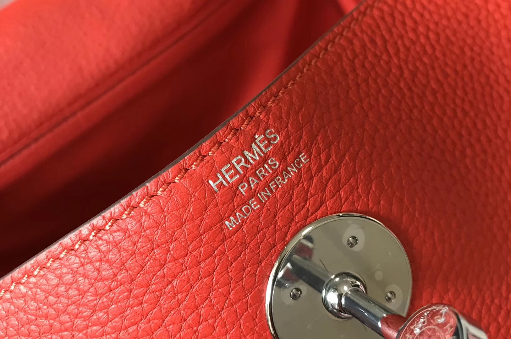 H**mes lindy 26cm bag in red clemence with phw