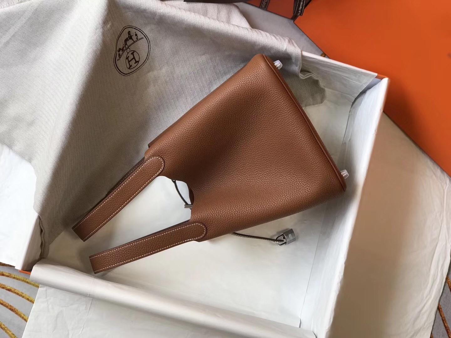 H**mes picotin lock 18 bag in gold clemence leather