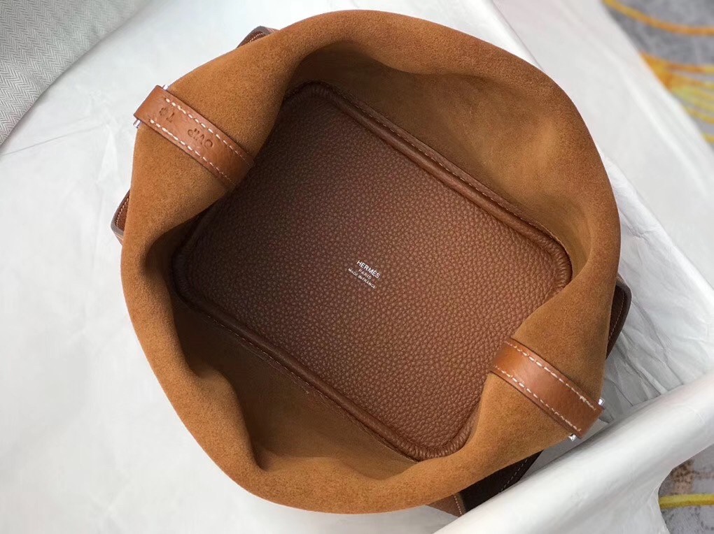 H**mes picotin lock 18 bag in gold clemence leather