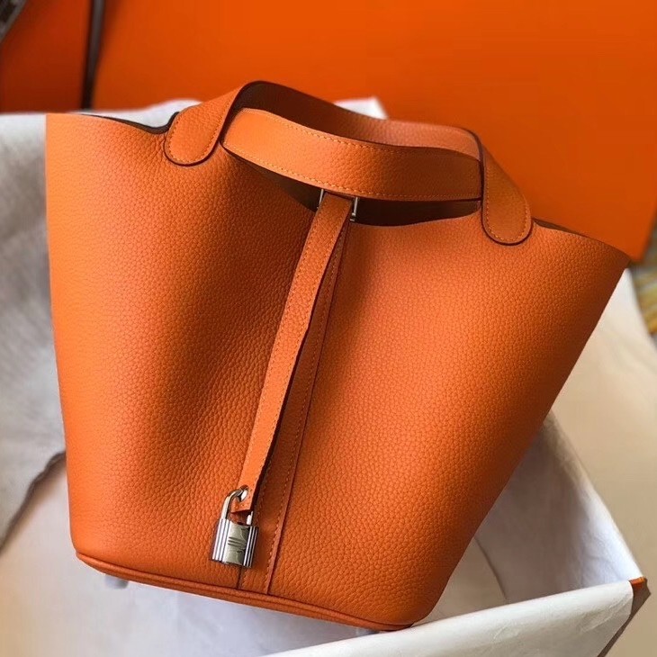H**mes picotin lock 22 bag in orange clemence leather