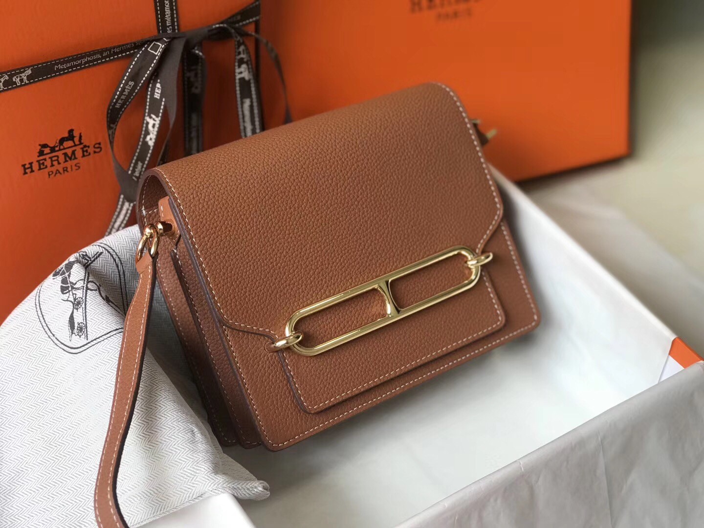 H**mes sac roulis mini bag in gold evercolor calfskin