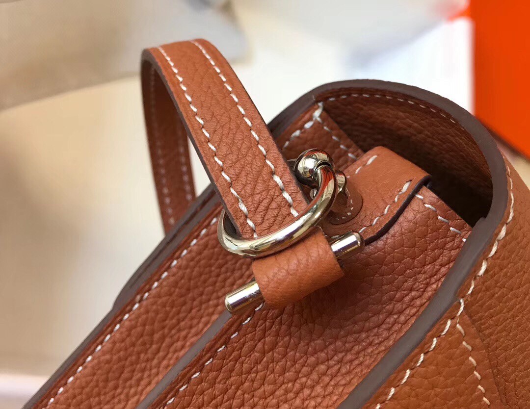 H**mes sac roulis mini bag in gold evercolor calfskin