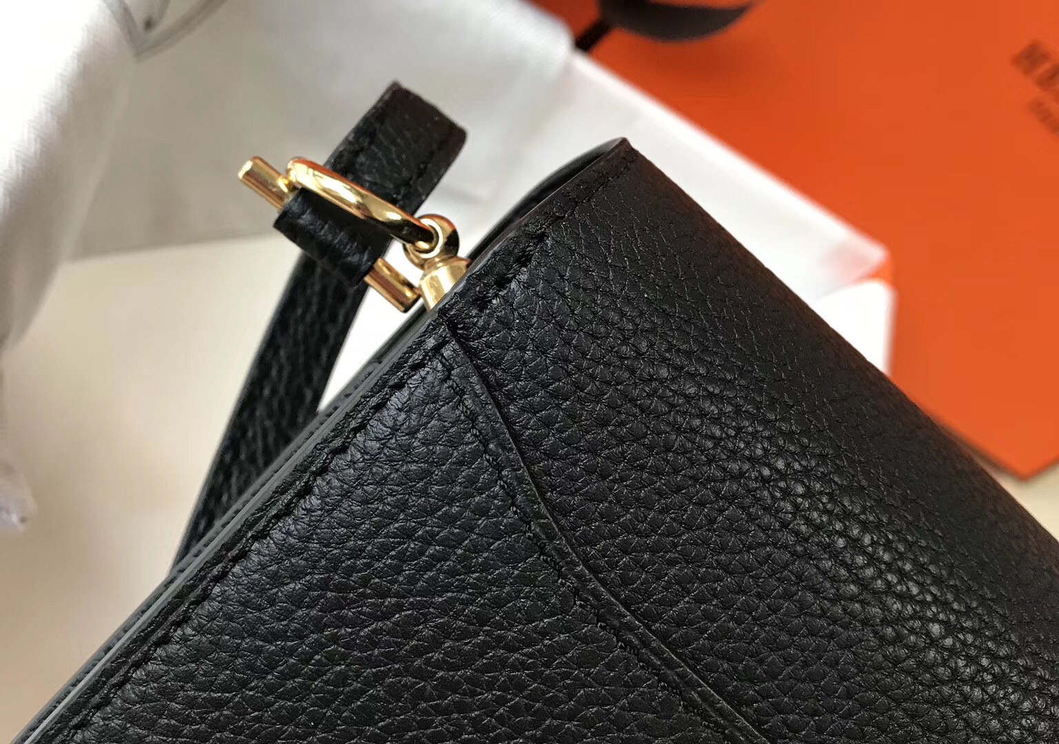 H**mes sac roulis mini bag in black evercolor calfskin
