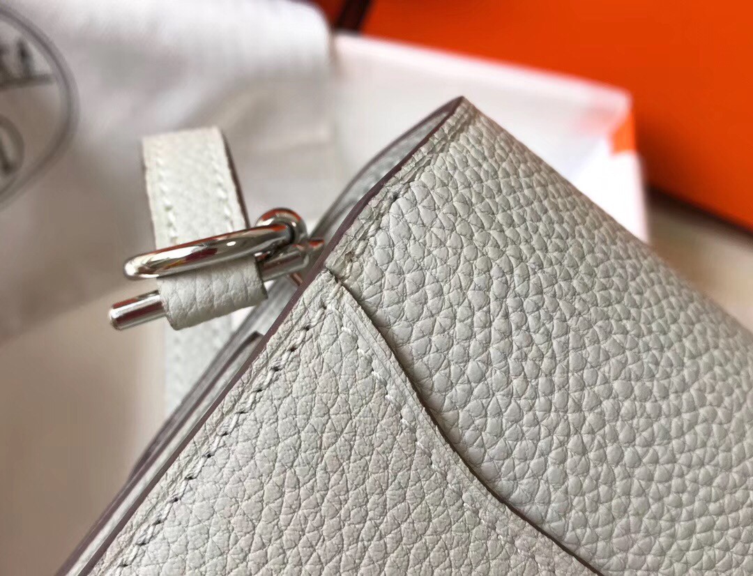 H**mes sac roulis mini bag in pearl grey evercolor calfskin