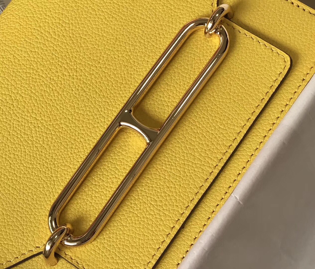 H**mes sac roulis mini bag in yellow evercolor calfskin