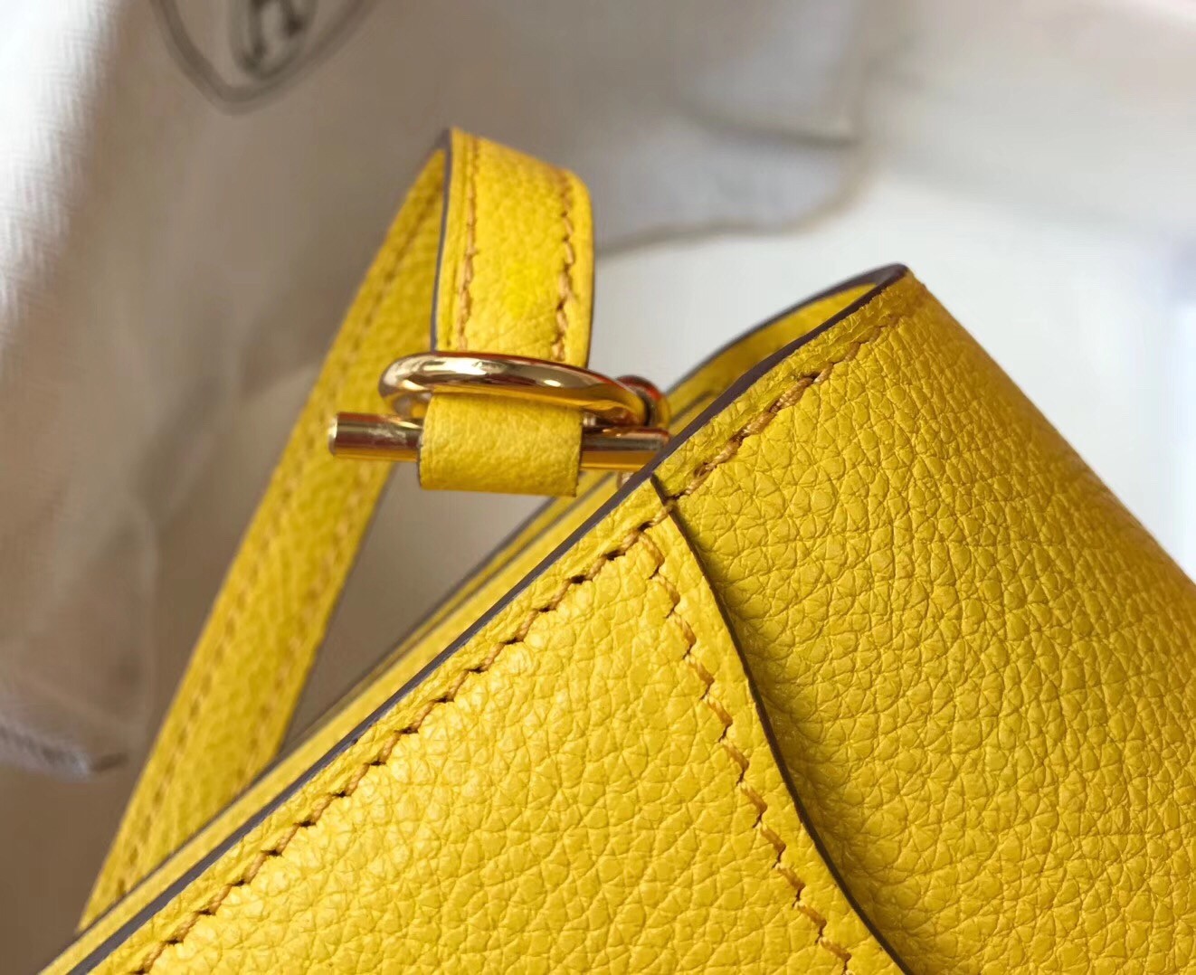 H**mes sac roulis mini bag in yellow evercolor calfskin