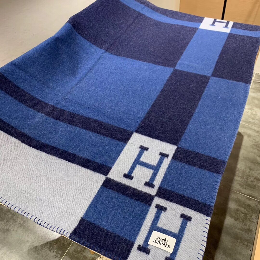 H**mes marine avalon bayadere throw blanket