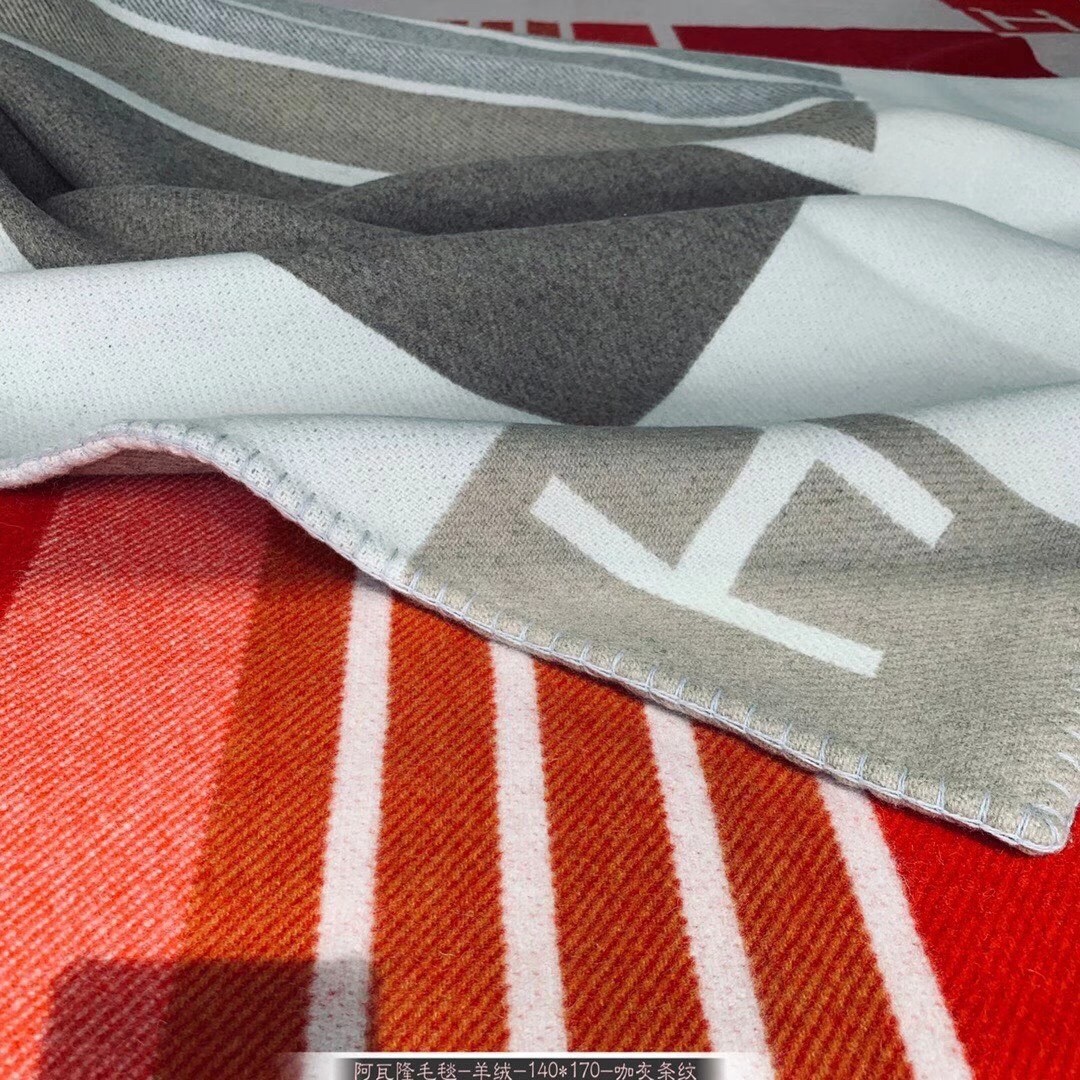 H**mes ecru naturel avalon vibration throw blanket