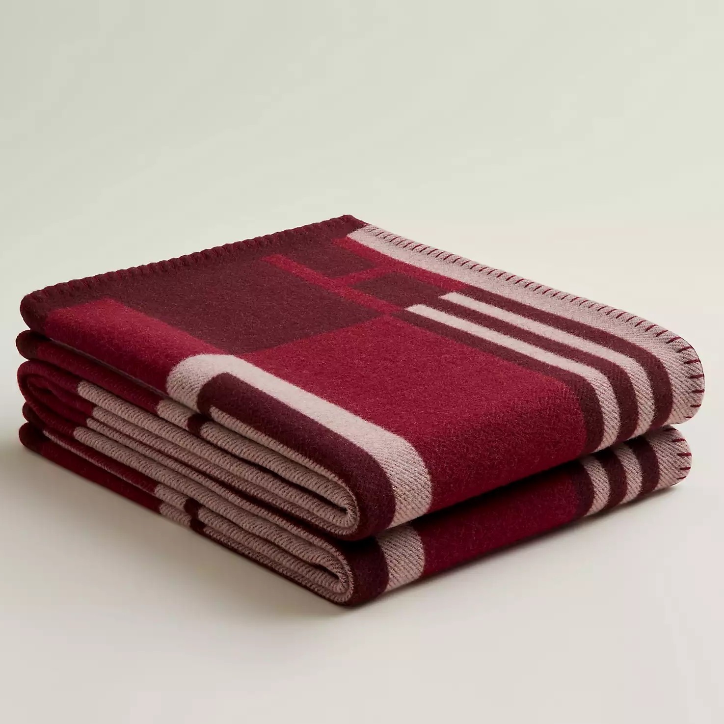 H**mes ithaque blanket in bordeaux wool and cashmere