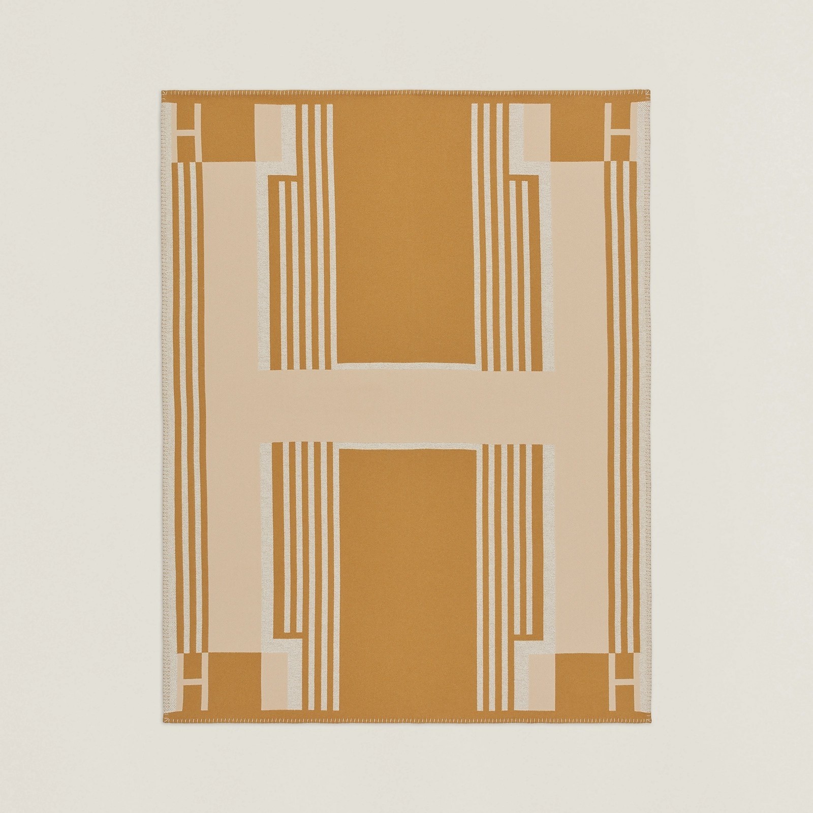 H**mes ithaque blanket in beige wool and cashmere