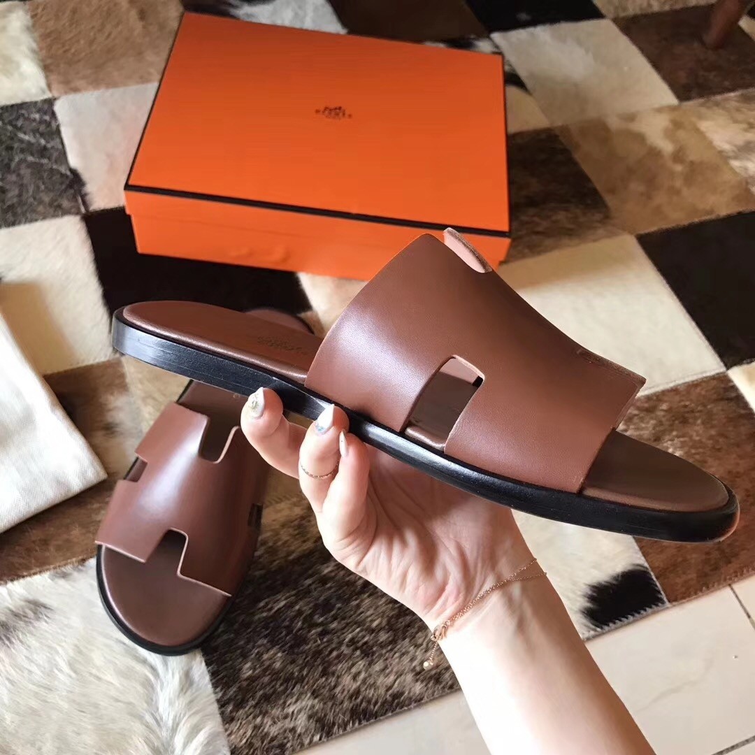H**mes izmir sandals in camarel swift leather