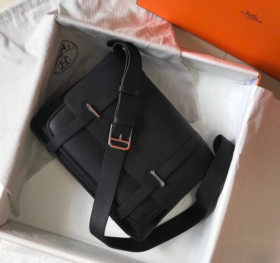 H**mes steve 35 messenger bag in black clemence calfskin