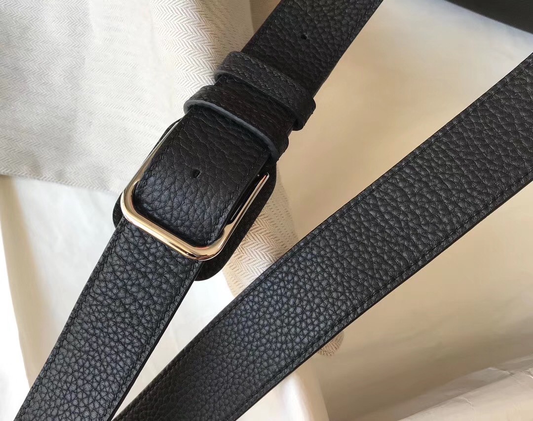 H**mes steve 35 messenger bag in black clemence calfskin