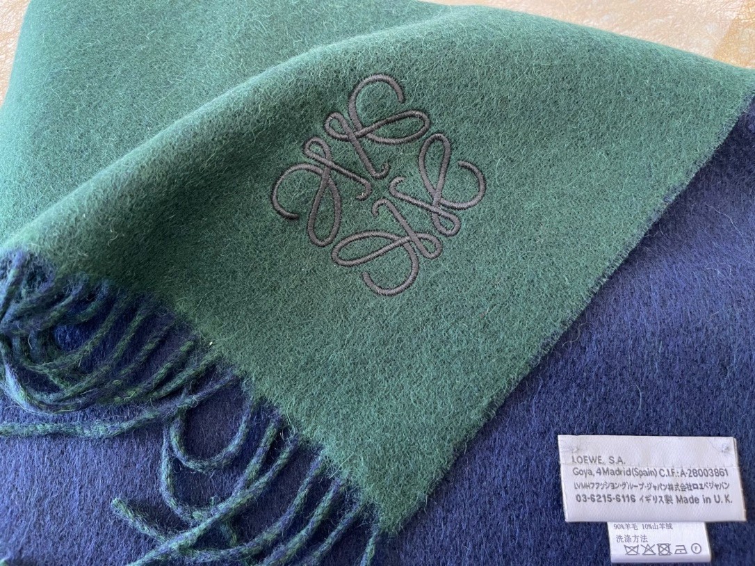L0ew* window scarf in green/blue wool and cashmere