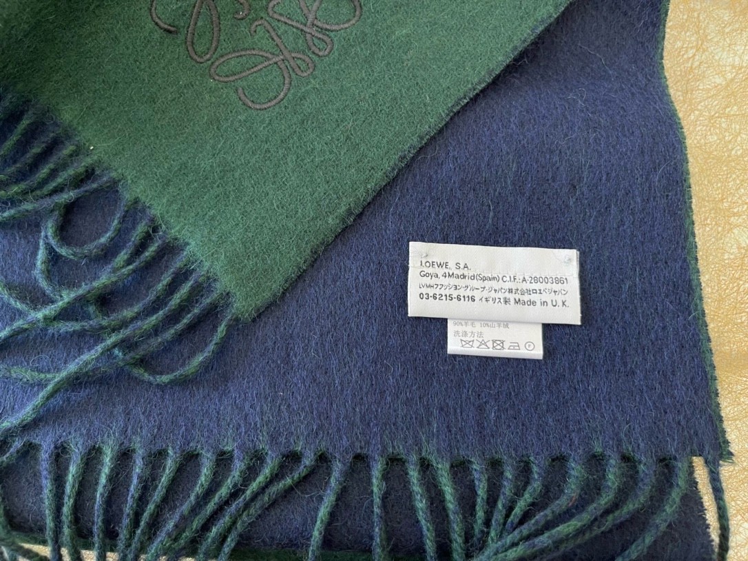 L0ew* window scarf in green/blue wool and cashmere