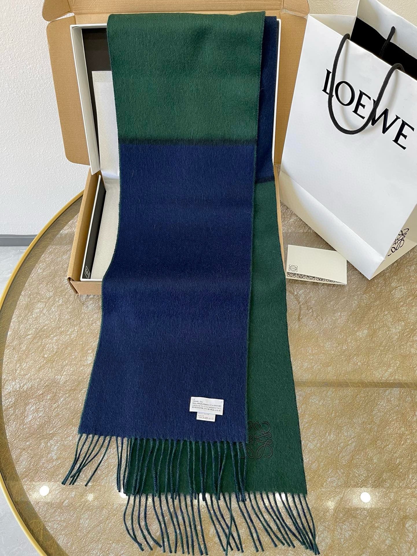 L0ew* window scarf in green/blue wool and cashmere