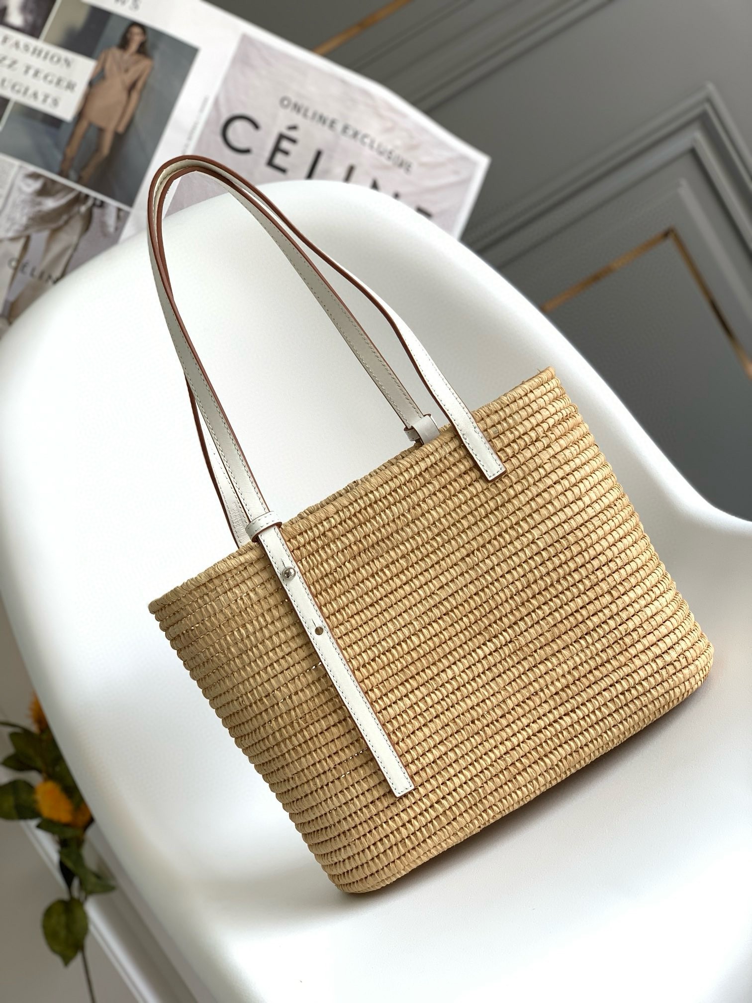 L0ew* small square basket bag in raffia and white calfskin
