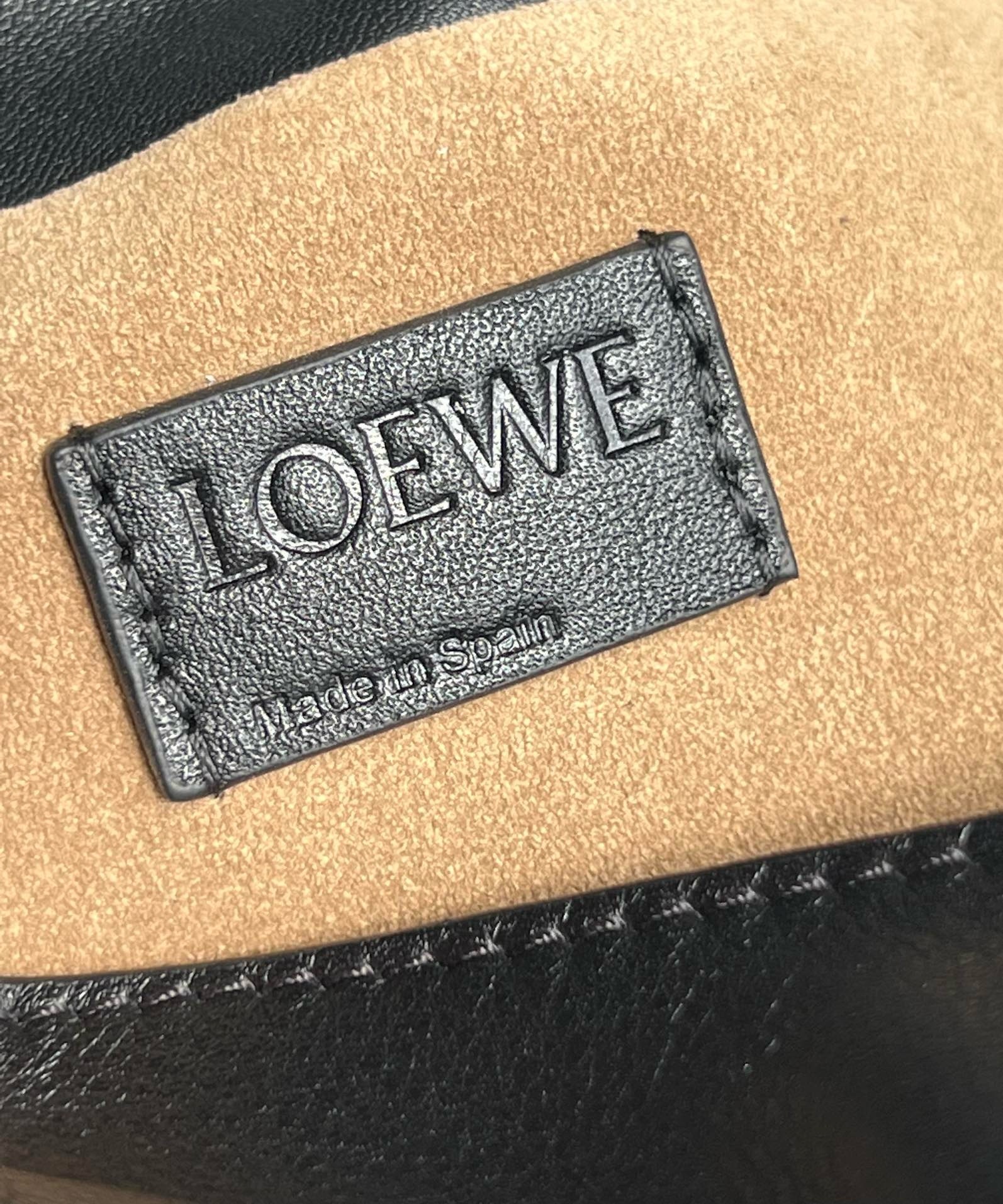 L0ew* mini flamenco clutch bag in black nappa calfskin