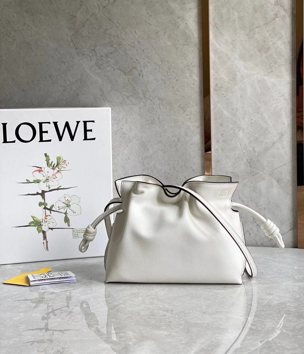 L0ew* flamenco mini clutch in white nappa leather