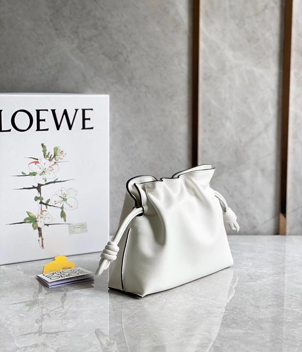 L0ew* flamenco mini clutch in white nappa leather