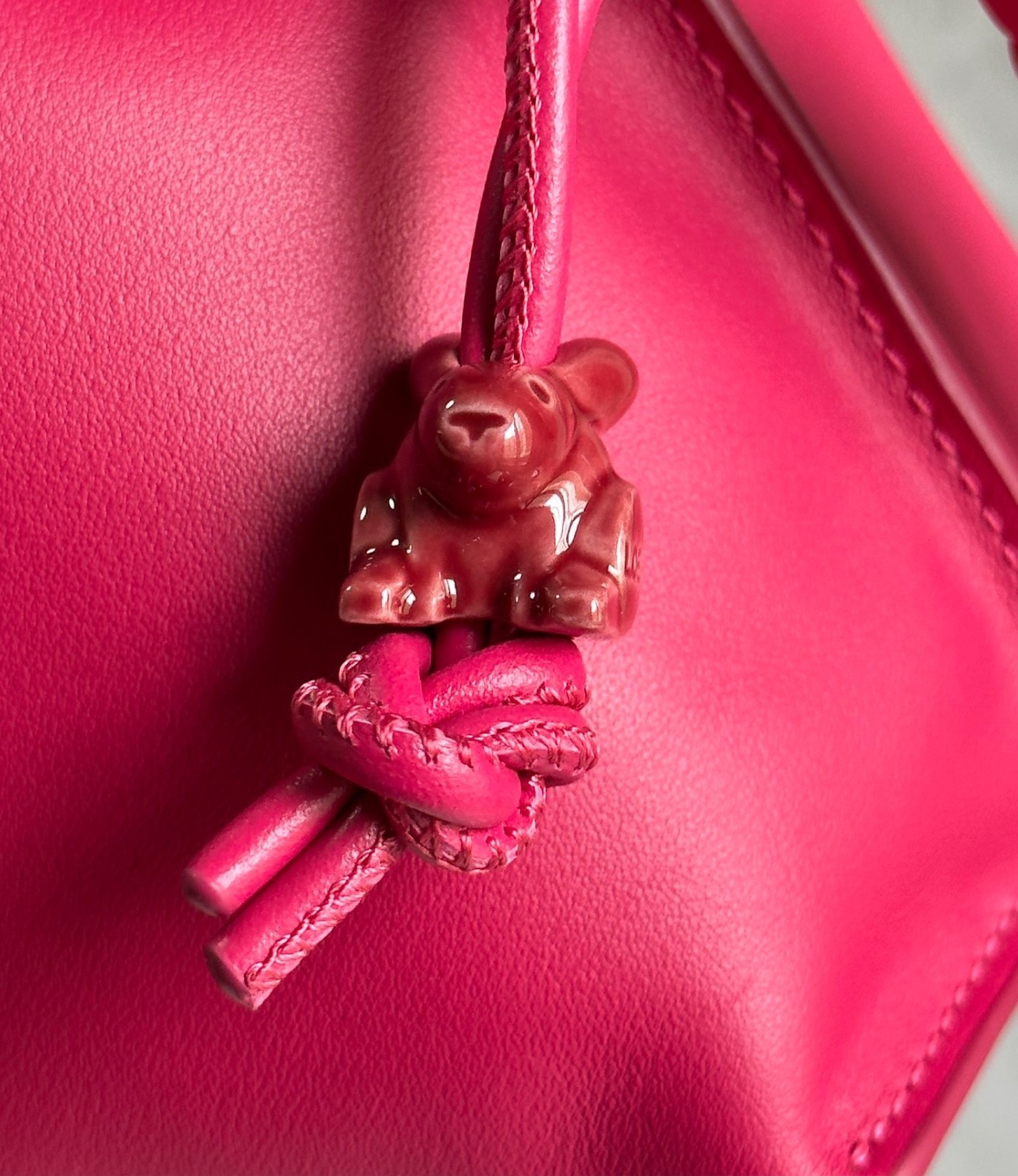 L0ew* flamenco clutch bag in ruby red leather